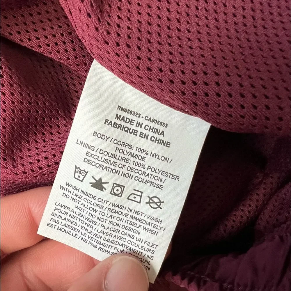 Nike Air Jordan Essential Woven Track Pants Maroon